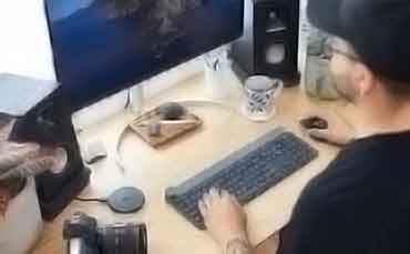 卡密自动发货的网页版呼叫中心